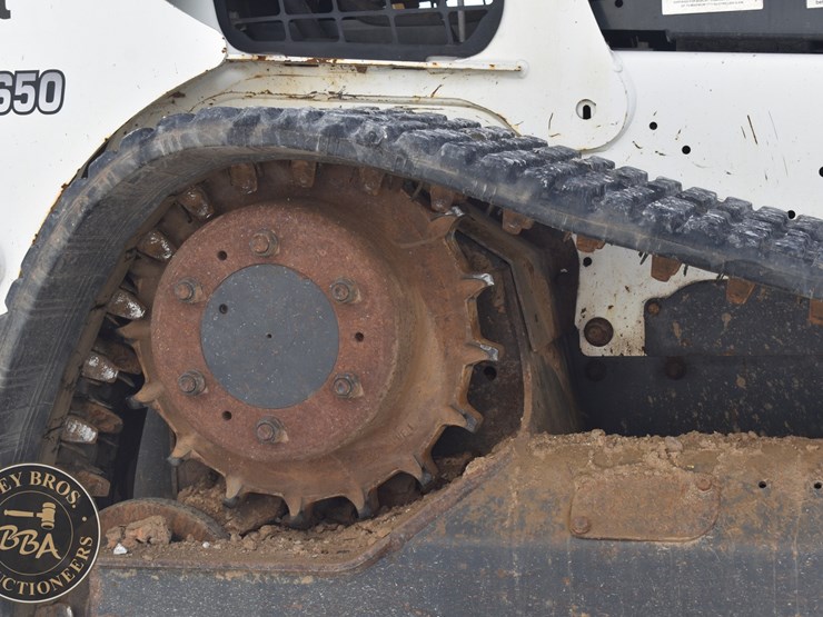 2016-bobcat-t650-image-53
