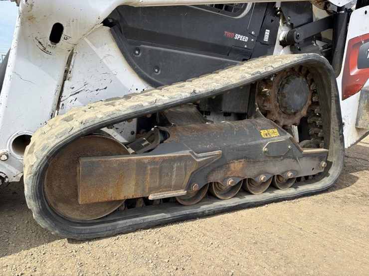 2022-bobcat-t66-image-15