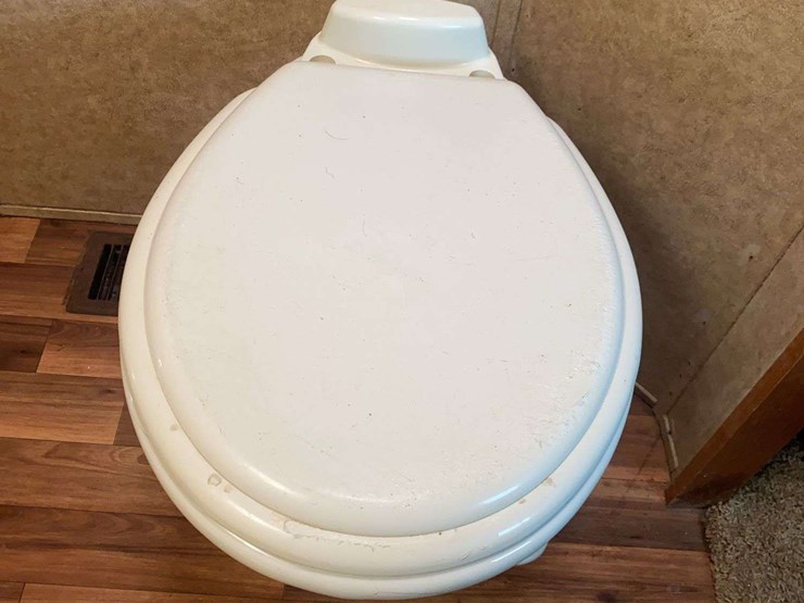 2011-heartland-big-country-3595re-image-32