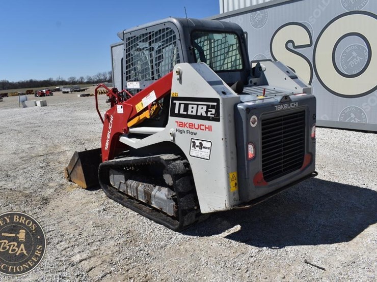 2020-takeuchi-tl8r2-image-7