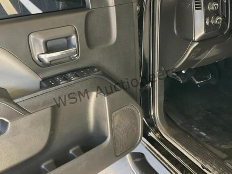 2018-chevrolet-silverado-1500-image-22