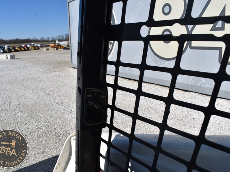 2016-bobcat-t650-image-63