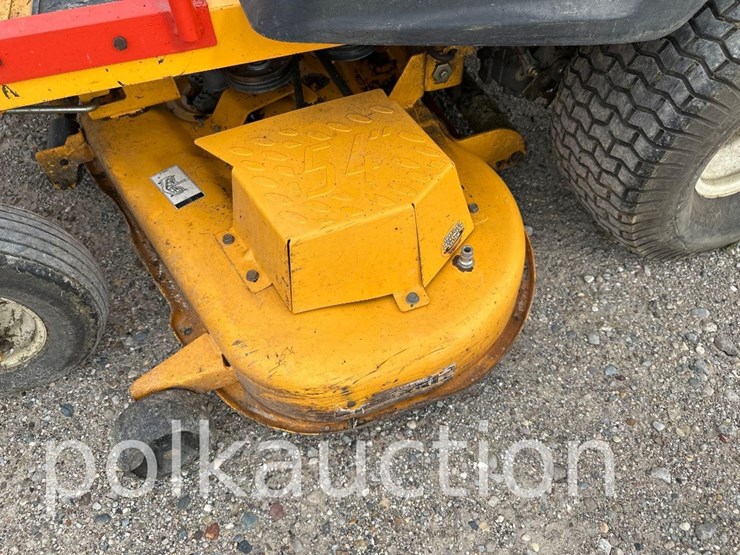 cub-cadet-rzt54-image-9