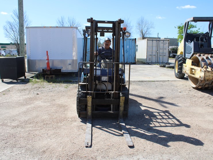 1997-komatsu-fg25c-12-image-3