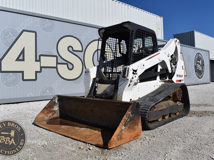 2016-bobcat-t650-image-3