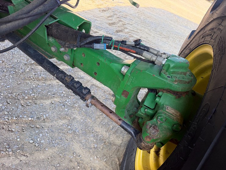 2014-john-deere-s670-image-15
