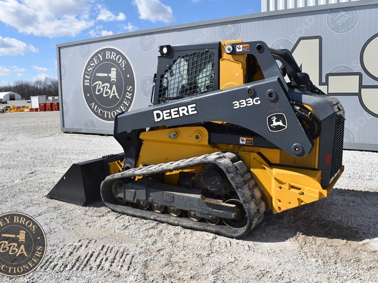 2020-deere-333g-image-13