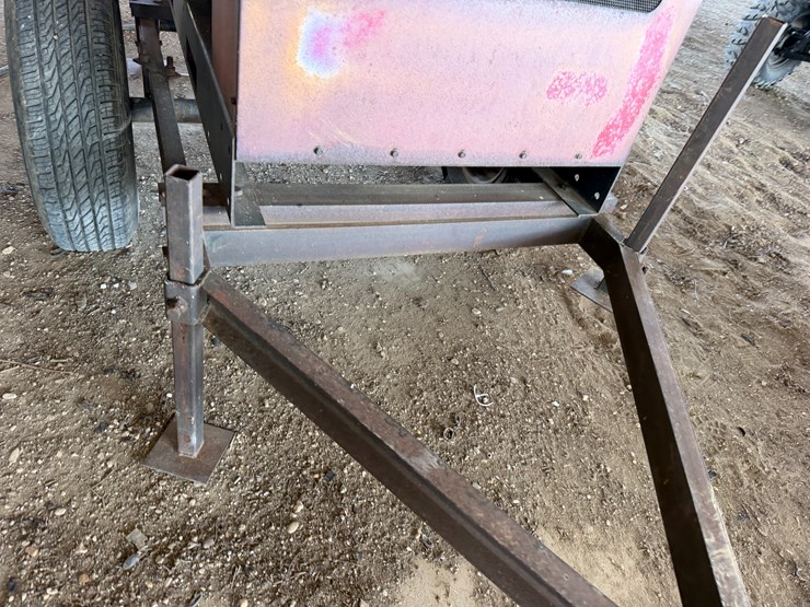 case-ih-4390-image-15