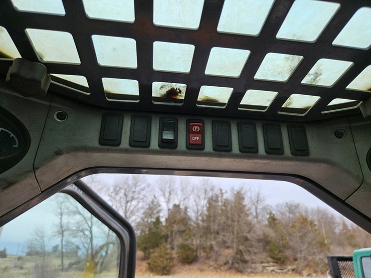 bobcat-s130-image-24