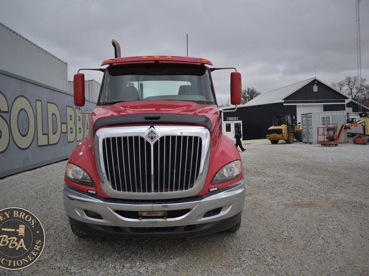 2008-international-prostar-image-12