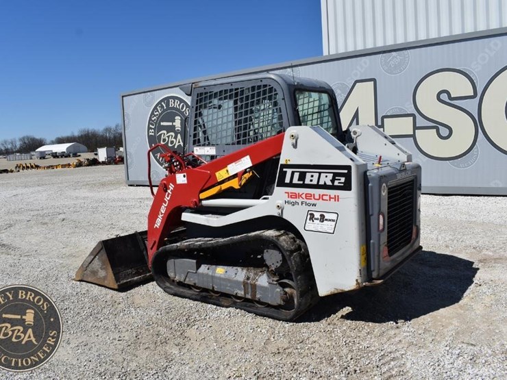 2020-takeuchi-tl8r2-image-6