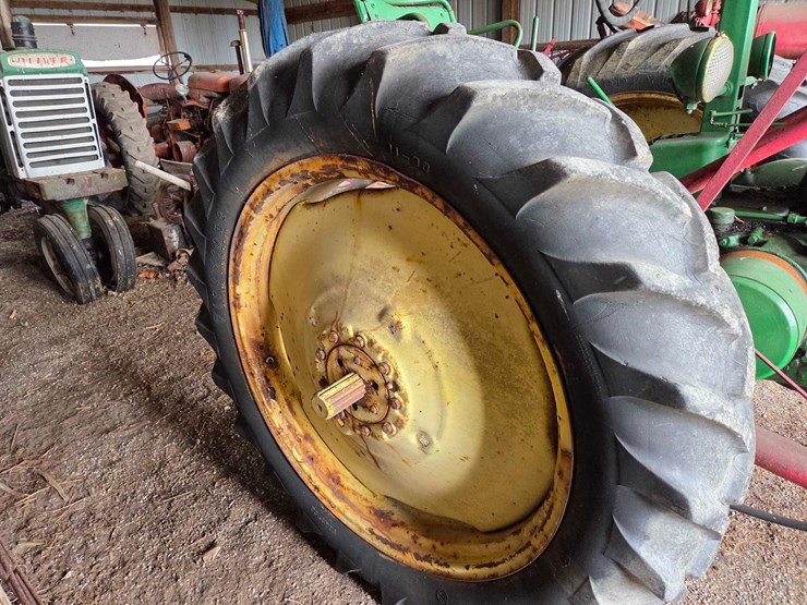 john-deere-b-image-23