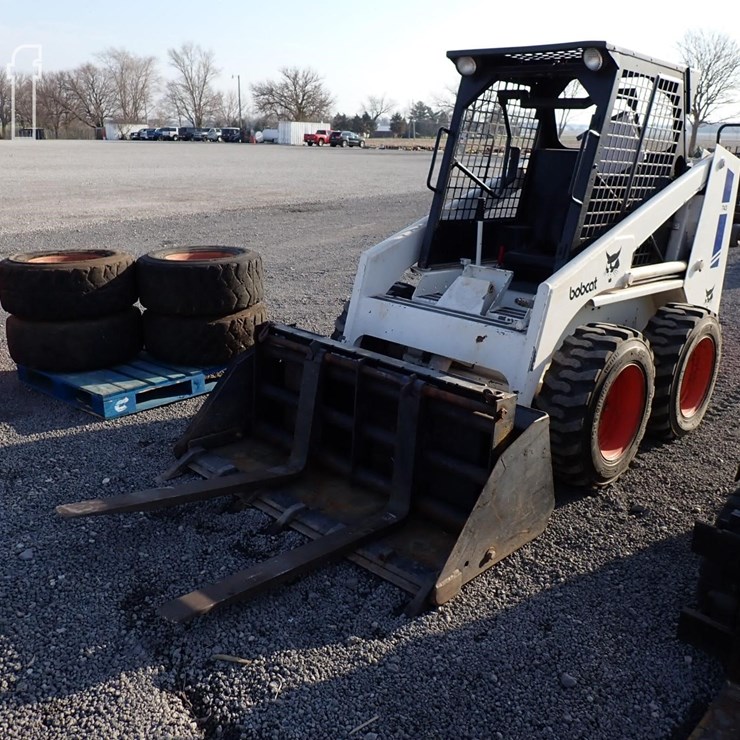 BOBCAT 743