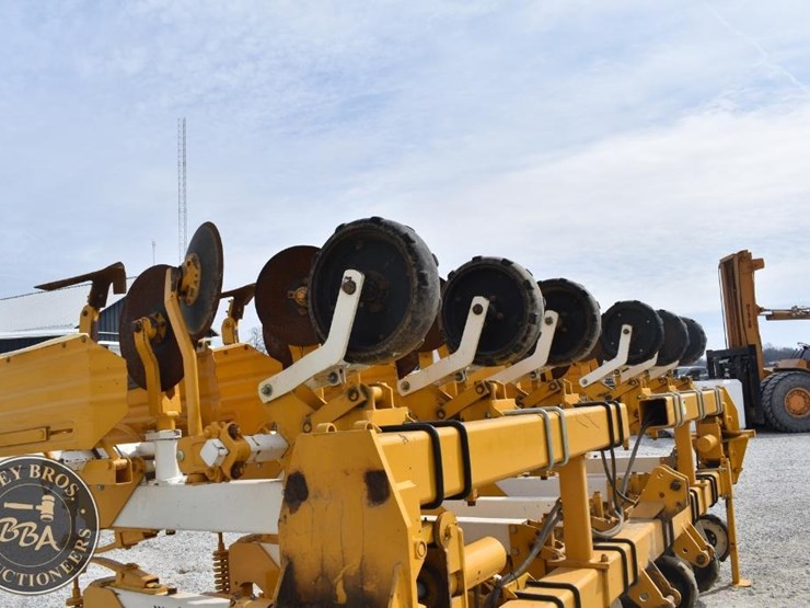 buffalo-6400-image-16