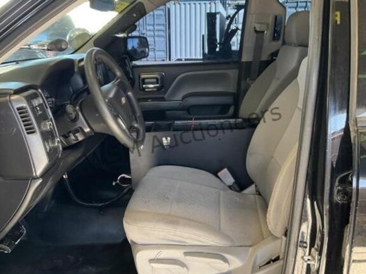 2018-chevrolet-silverado-1500-image-20