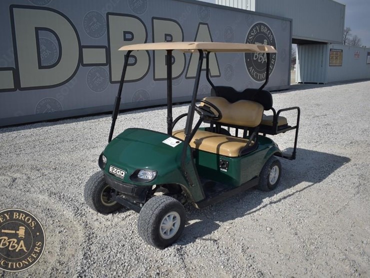 e-z-go-golf-cart-42729-image-1