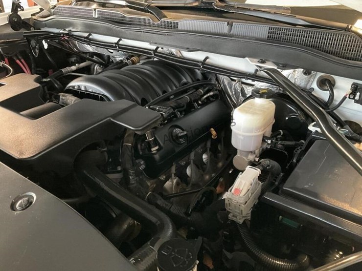 2015-chevrolet-silverado-1500-image-14