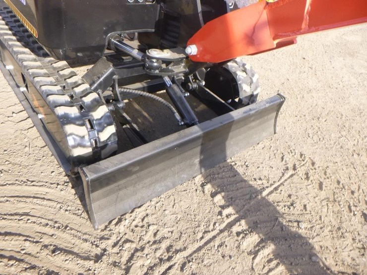 2026-tpm-18hs-hydraulic-excavator-image-16