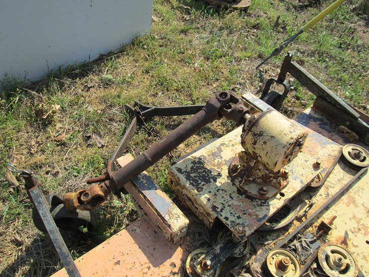 #37322-•-5'-3pt.-finish-mower-image-6