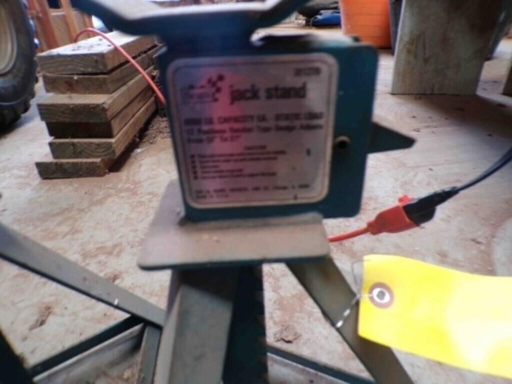 jack-stand-pair-image-1