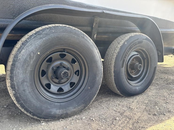 1978-unknown-trailer-image-60