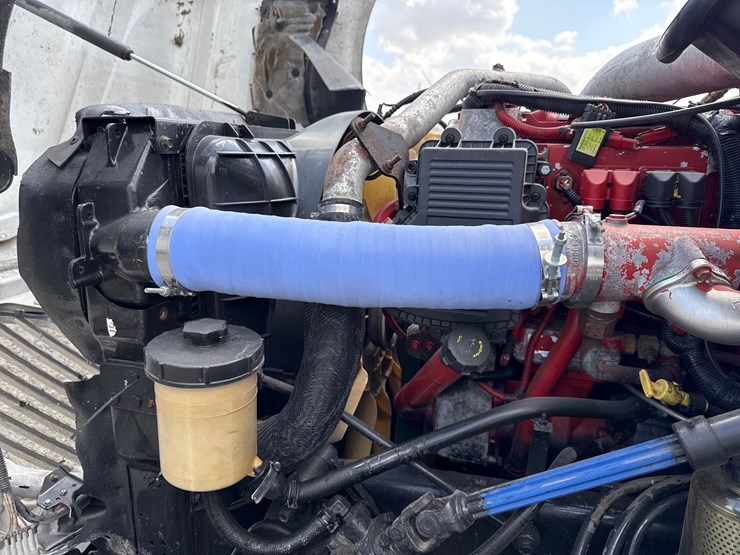 2011-international-prostar-image-64