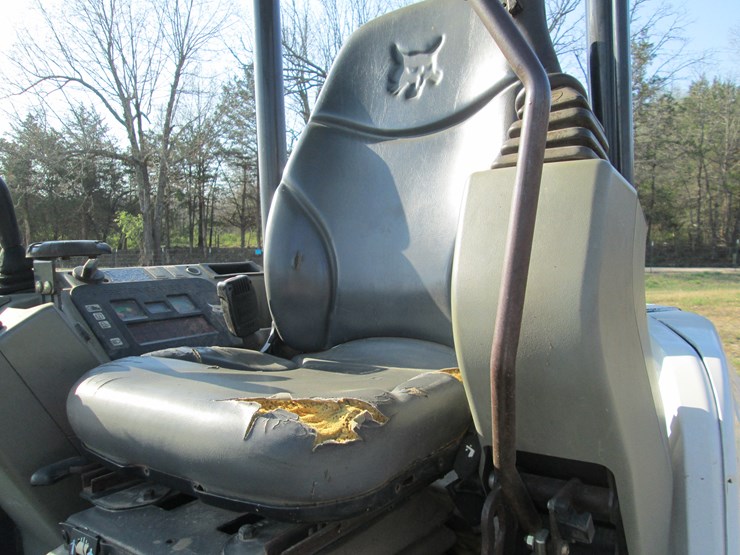 2013-bobcat-e42-image-39