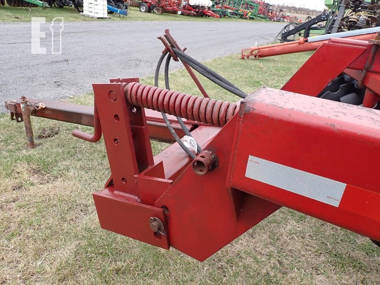 case-ih-770-image-11