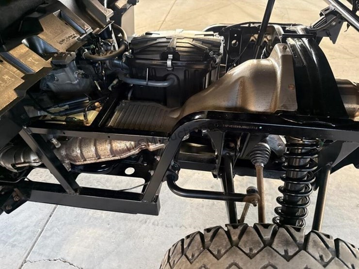 2018-honda-pipneer-sxs-image-12