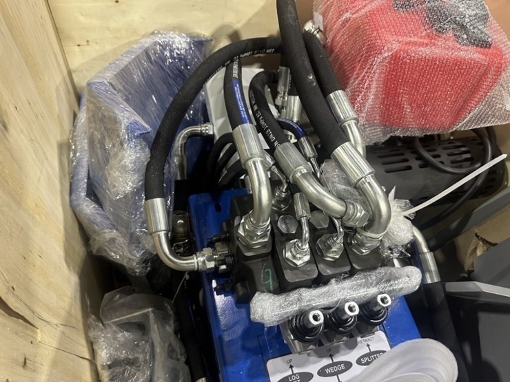 2025-wemax-ls37pro-37-ton-log-splitter-image-32