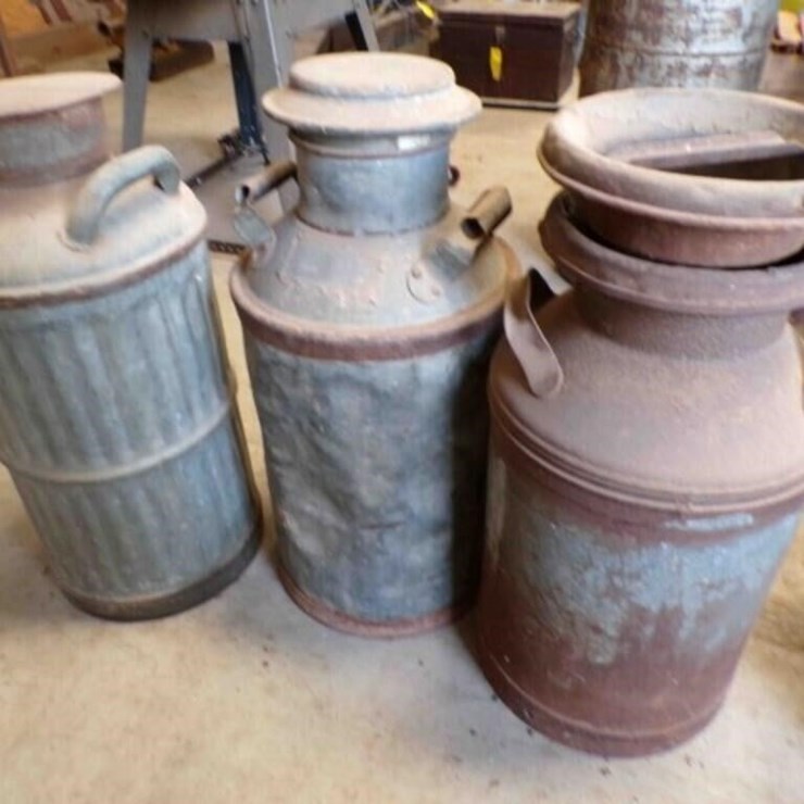 3-vintage cream/milk cans
