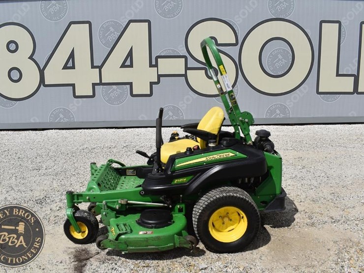 2013-john-deere-z925m-image-2