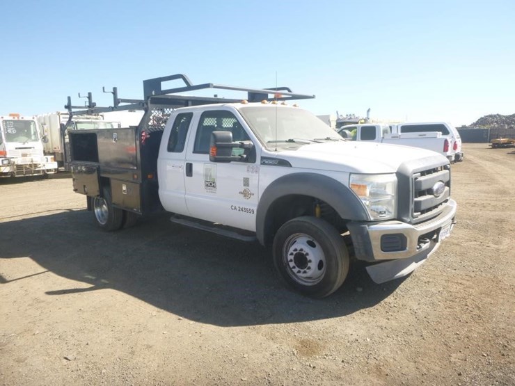 2013-ford-f550-image-2