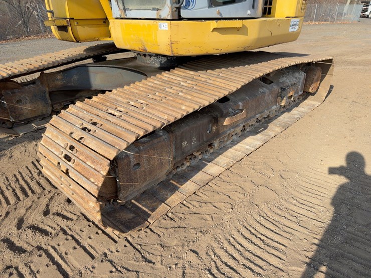 2009-komatsu-pc228us-lc-3e0-image-30