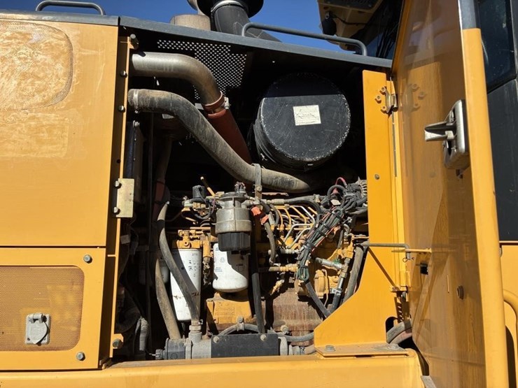 2008-deere-772d-image-33