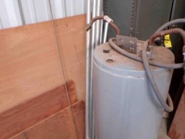 metal-storage-cabinet-image-7