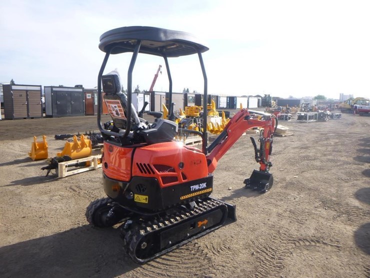 2025-tpm-20khydraulic-excavator-image-3