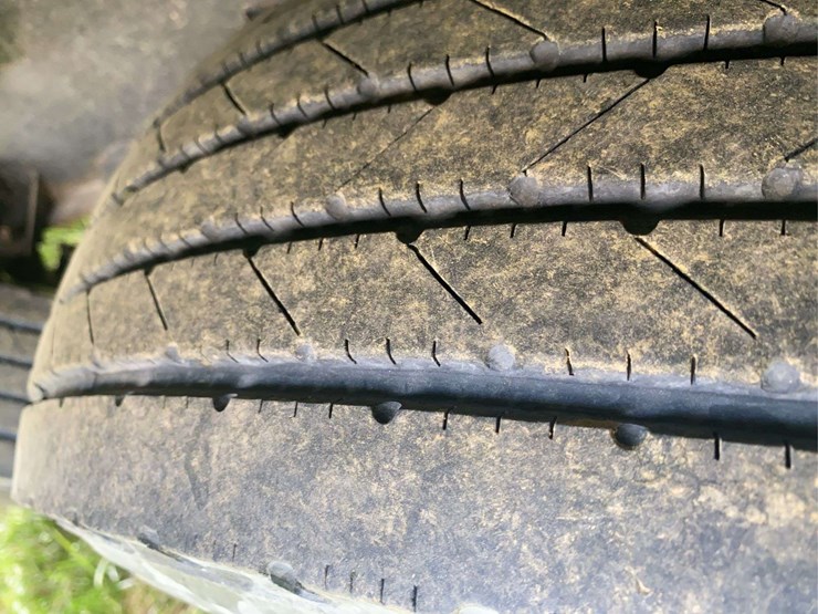 2011-heartland-big-country-3595re-image-47