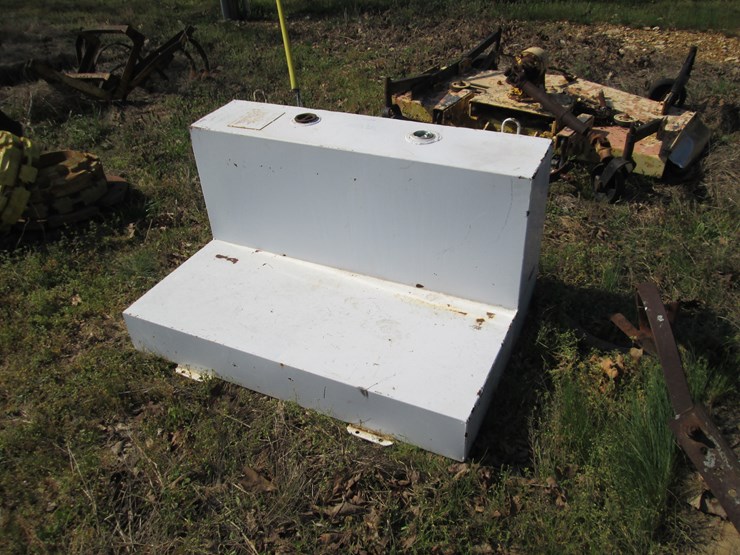 #37323-•-78gal-l-shape-fuel-tank-image-1