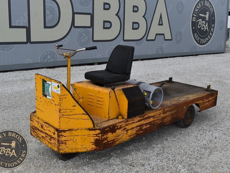 1996-united-tractor-2500bl-42652-image-2