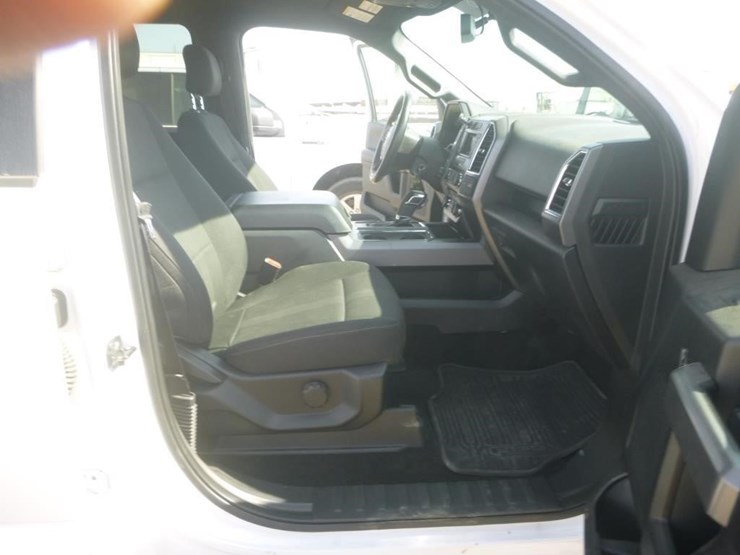 2015-ford-f150-image-9