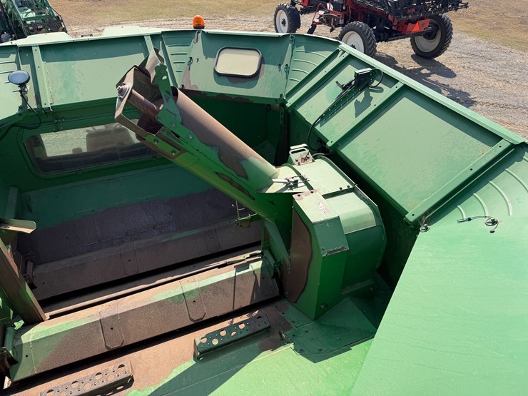 2014-john-deere-s670-image-143