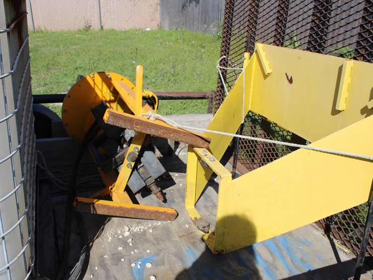 #2628-•-2021-rota-jetter-fc-5000-culvert-cleaner-w/-2005-top-hat-utility-trailer-image-11