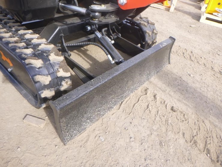 2025-tpm-20khydraulic-excavator-image-16