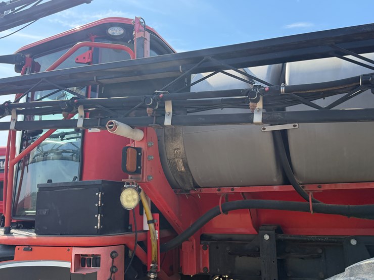 2011-apache-as1020-image-8