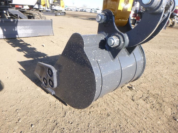 me20-hydraulic-excavator-image-10