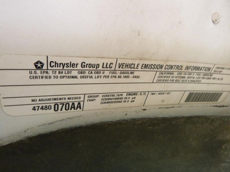 2014-dodge-1500-image-26