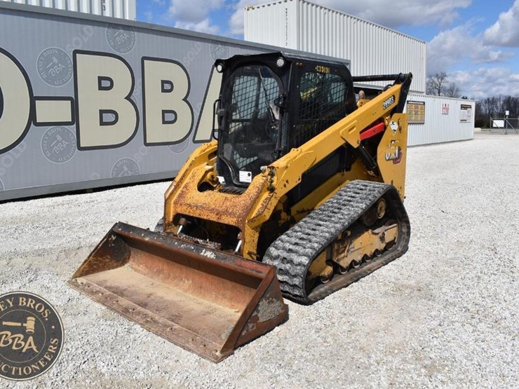 2020-caterpillar-289d3-image-2
