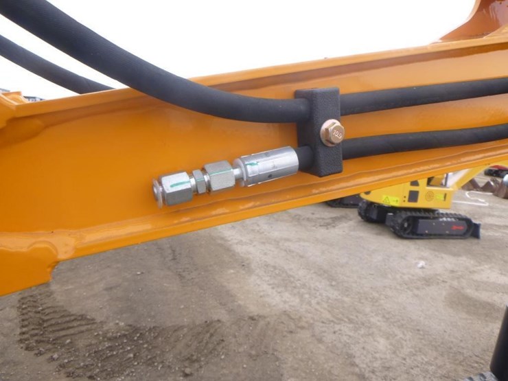 vicsec-vc13-hydraulic-excavator-image-14