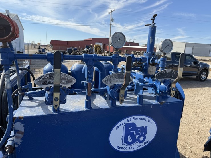 7-1/16-reedy-5m-2-7/8-hyd-bop-3-station-mtd-on-1997-wta-t/a-gooseneck-accumulator-closing-unit-trail-image-5